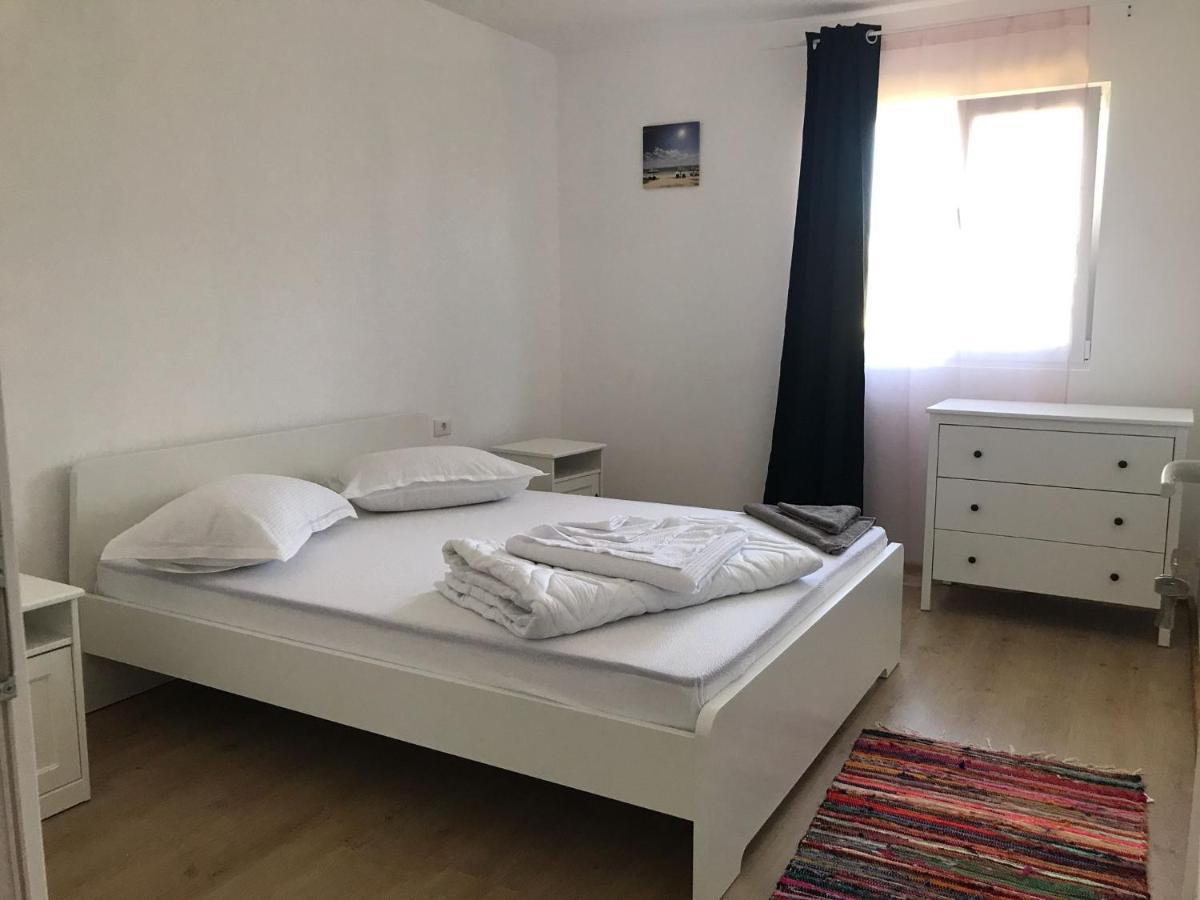 Casa Dada Aparthotel Două Mai Buitenkant foto